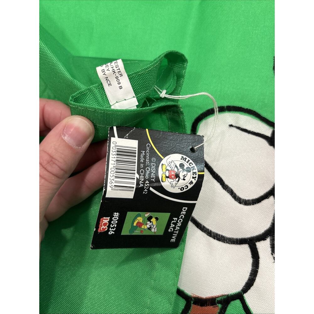 Vintage 1998 Disney Mickey Mouse Golf Yard Flag Banner Nylon Double Sided 27x42” - Picture 10 of 10